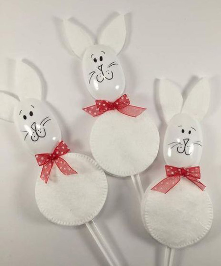 آموزش کاردستی با قاشق یک بار مصرف کاردستی با قاشق یکبار مصرف,درست کردن کاردستی با ظروف یک بار مصرف,ساخت کاردستی