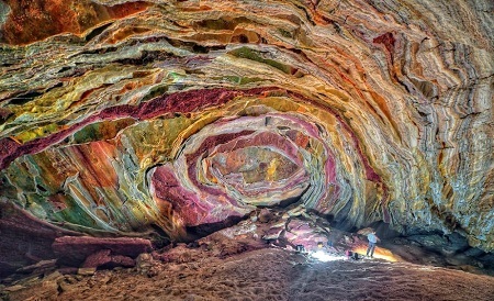 قشم یکی از مناطق ژئوتوریسمی در ایران است مزایای ژئوتوریسم, ژئوتوریسم, درباره اطلس ژئوتوریسم ایران