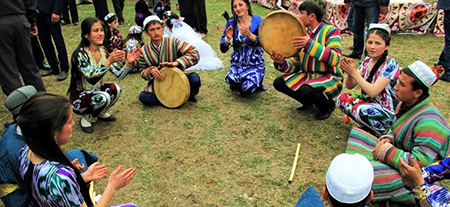 زیباترین فرهنگ مردم تاجیکستان, زندگی در تاجیکستان, مراسم گل گردانی