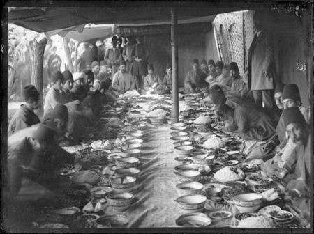 تغذیه و اداب غذا خوردن مردم در ایران باستان, آداب و رسوم غذا خوردن در ایران باستان, آداب غذا خوردن در ایران باستان