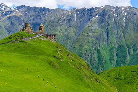 شهر کازبگی مکان های تفریحی گرجستان,مکان های دیدنی گرجستان,مقاصد گردشگری گرجستان