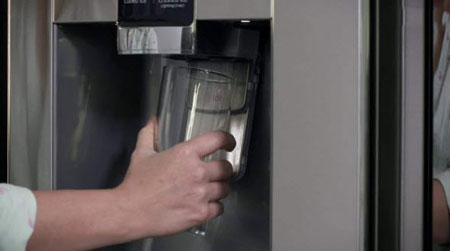 کار نکردن یخساز مشکلات یخ ساز یخچال فریزر, مشکلات یخ ساز ساید بای ساید, کار نکردن یخساز