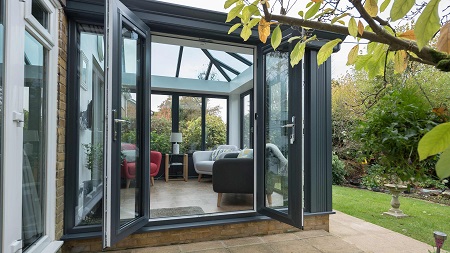نصاب پنجره upvc, درب پنجره upvc, مزایای پنجره upvc