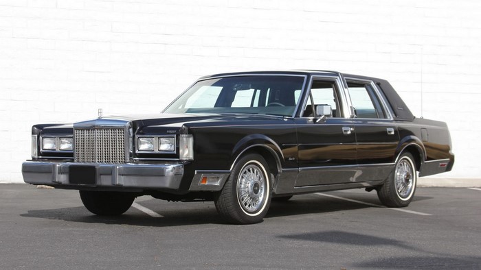 Lincoln Town Car