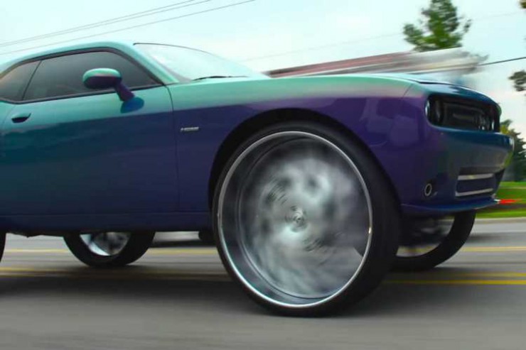 dodge-challenger-34-inch-wheels