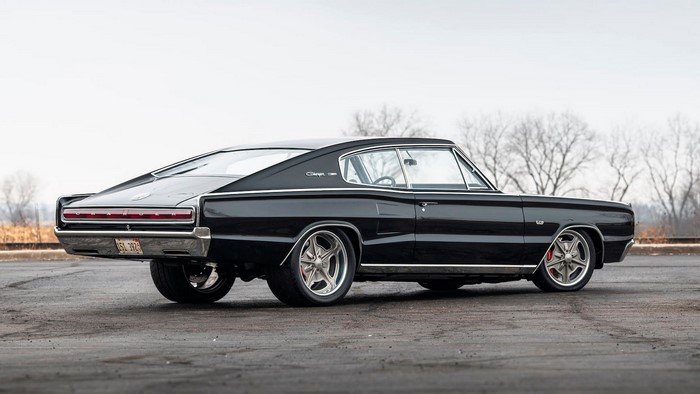 Restomod: 1967 Dodge Charger