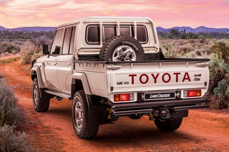 تویوتا لندکروزر سری ۷۰ و FJ Cruiser همچنان در بازار امارات عرضه می‌شوند