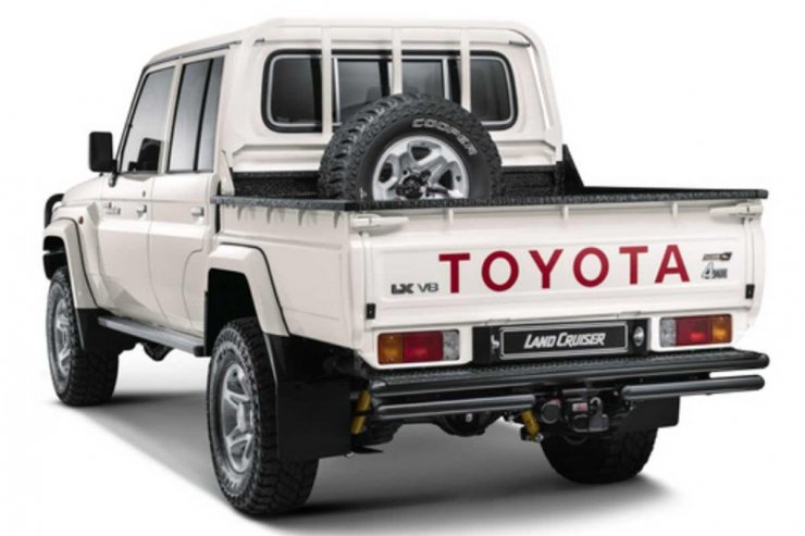 تویوتا لندکروزر سری ۷۰ و FJ Cruiser همچنان در بازار امارات عرضه می‌شوند