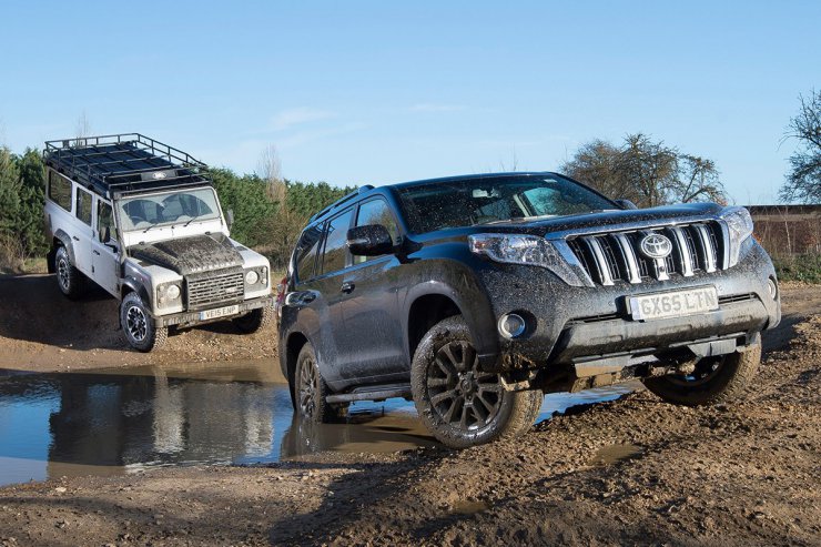 Land Rover Series vs. Toyota Land Cruiser