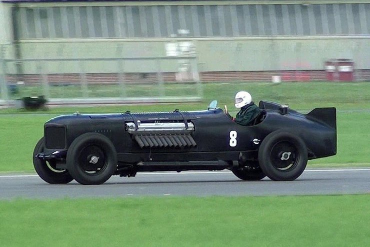 Packard Bentley Mavis