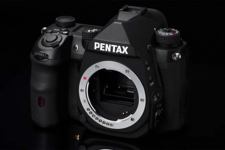 پنتاکس جزئیات دوربین APS C DSLR و سه لنز جدید را اعلام کرد