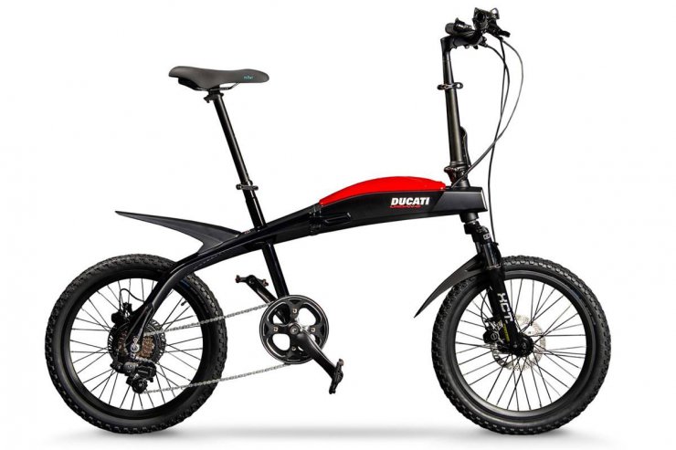 دوچرخه برقی دوکاتی / Ducati ebike با طراحی تاشو و رنگ مشکی و قرمز