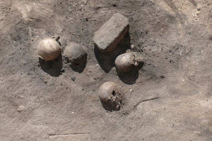 the victims of an ancient epidemic in the city of Thebes in Egypt