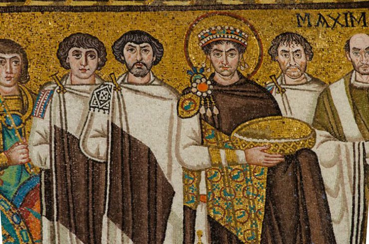 A mosaic of Emperor Justinian and his supporters