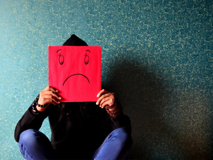 تعریف اشتباه موفقیت چگونه روی میزان خوشحالی ما اثر منفی می گذارد؟