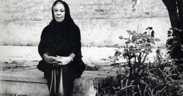 سیمین دانشور، یکی از معروف ترین نویسندگان زن ایرانی