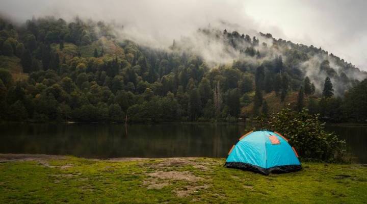 سرگرمی زنان خانه دار - در دل طبیعت چادر بزنید