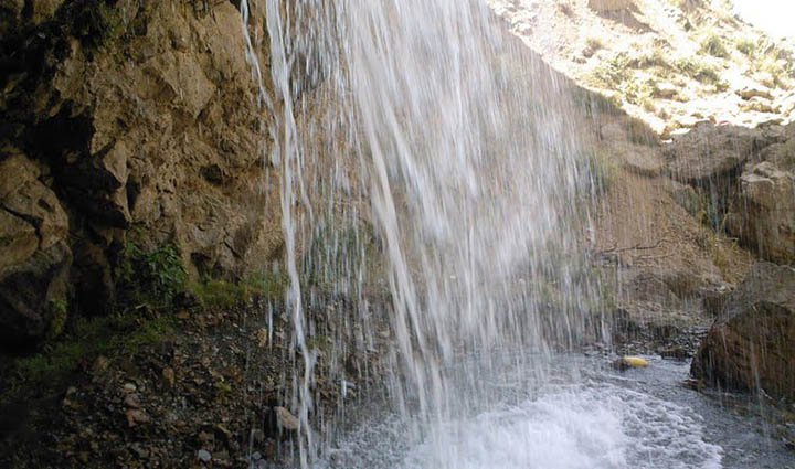 آبشارهای تهران - آبشار آیینه ورزان