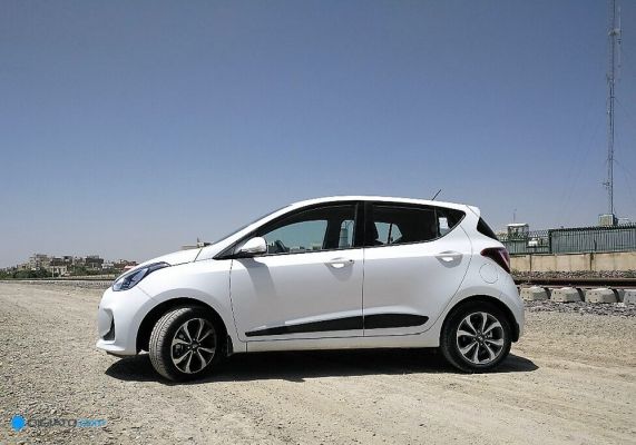 هیوندای i10