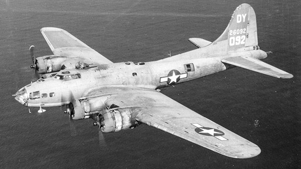 دژ پرنده در جنگ جهانی دوم؛ با بمب&zwnj;افکن افسانه ای B 17 بیشتر آشنا شوید