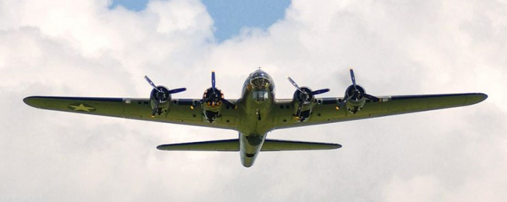 دژ پرنده در جنگ جهانی دوم؛ با بمب&zwnj;افکن افسانه ای B 17 بیشتر آشنا شوید