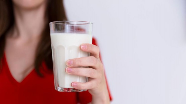 مصرف شیر کم چرب می‌تواند پیری را به تعویق بیندازد