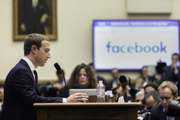 بیش از ۲۲ هزار نفر از پرسنل فیسبوک برای همیشه دورکار می‌شوند