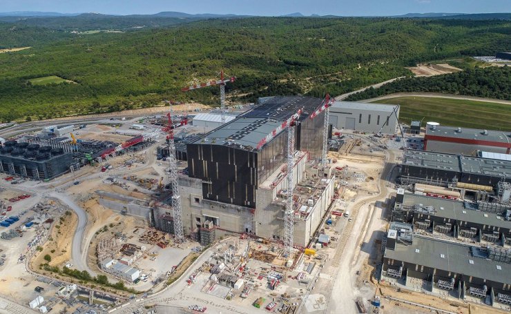 مونتاژ بزرگترین رآکتور همجوشی هسته‌ای جهان آغاز شد؛ شبیه‌سازی خورشید در فرانسه