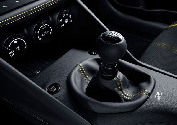 معرفی کانسپت نیسان Z پروتو؛ تلاش نیسان برای مقابله با تویوتا GT86