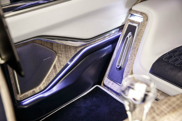 معرفی ازنوم پالادیوم؛ مخلوط لوکس ایتالیایی آمریکایی با پلتفرم وانت