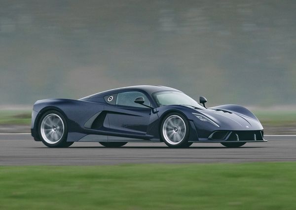 هنسی ونوم F5 معرفی شد؛ ابر اتومبیلی استثنایی با نهایت سرعت بیش از 500 کیلومتر در ساعت