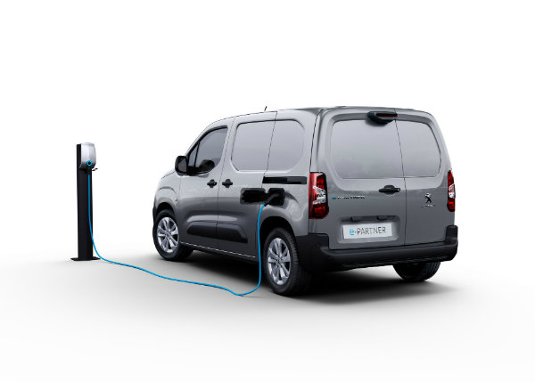 ون برقی پژو e Partner با باتری 50 کیلووات ساعتی و برد 275 کیلومتر معرفی شد