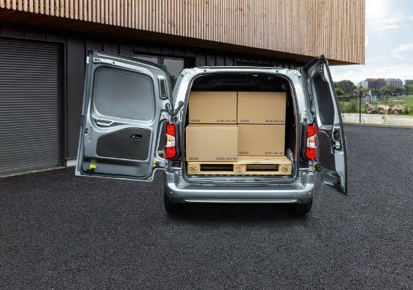 ون برقی پژو e Partner با باتری 50 کیلووات ساعتی و برد 275 کیلومتر معرفی شد