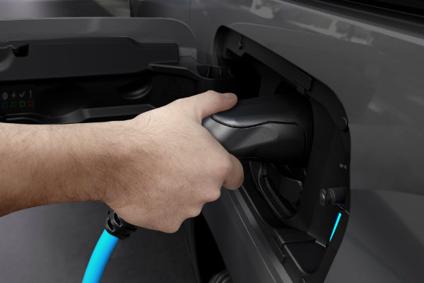 ون برقی پژو e Partner با باتری 50 کیلووات ساعتی و برد 275 کیلومتر معرفی شد