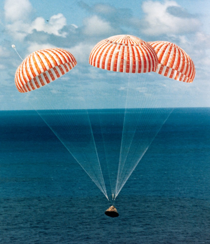 Apollo 14 splashing down