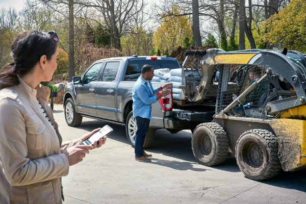 ترازوی داخلی فورد F 150 می‌تواند وزن اجسام قرار داده شده در قسمت بار را محاسبه کند