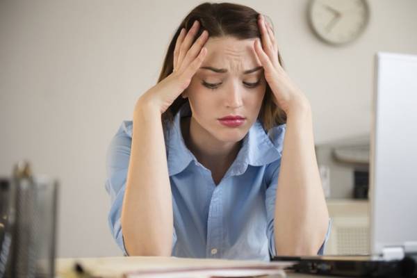 باعث افسردگی