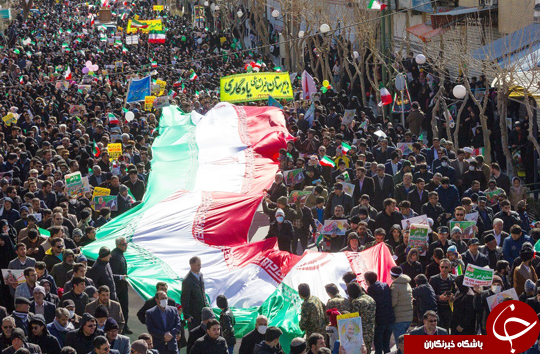 به تصویر کشیدن حضور پرشور مردم در راهپیمایی ۲۲ بهمن