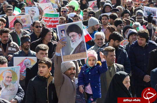 به تصویر کشیدن حضور پرشور مردم در راهپیمایی ۲۲ بهمن