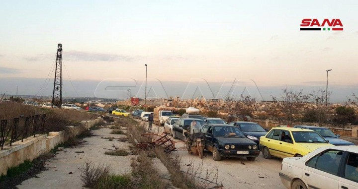 ساکنان حلب در راه بازگشت به شهرشان+ تصاویر