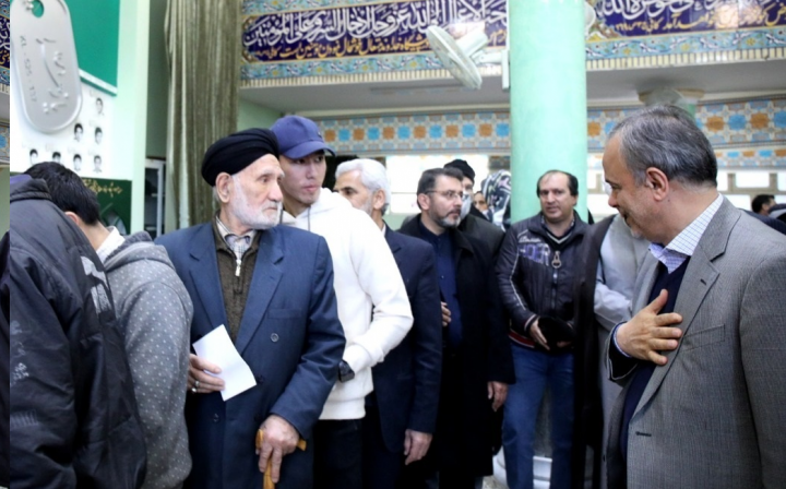 بازدید استاندار از شعب اخذ رای