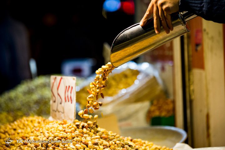 نحوه توزیع اقلام اساسی پس از شیوع ویروس کرونا/ کالاهای مختص شب عید را از کجا بخریم؟ نحوه توزیع اقلام اساسی پس از شیوع ویروس کرونا/ کالاهای مختص شب عید را از کجا بخریم؟