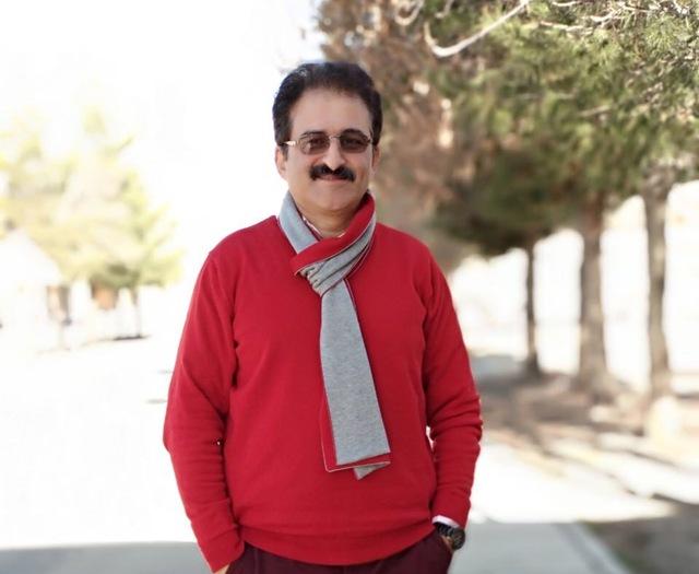 پیروزی پزشک متخصص استان در برابر کرونا
