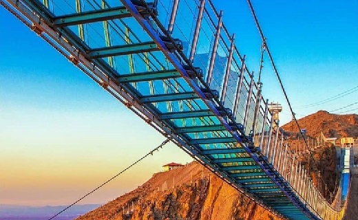 جاذبه‌ای شگفت‌انگیز در بهشت ایران/شهری که به سبب گردشگری جهانی شد