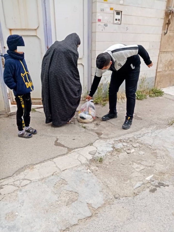 از خودگذشتگی به سبک دانشجویی