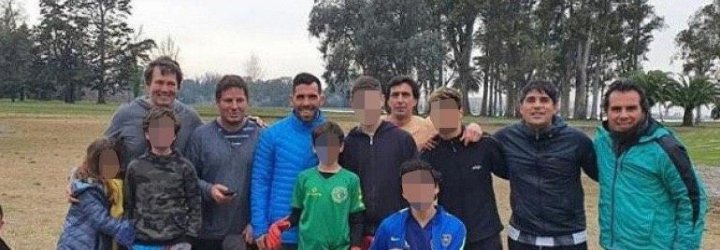 بی اعتنایی فوتبالیست مشهور به شیوه نامه&zwnj;های بهداشتی