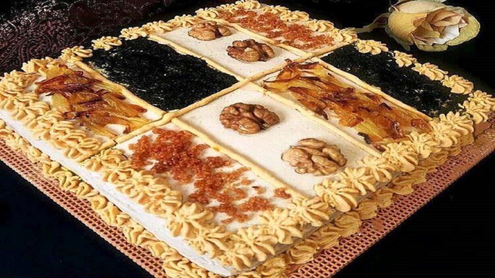 طرز تهیه کیک کشک بادمجان مجلسی و خوشمزه