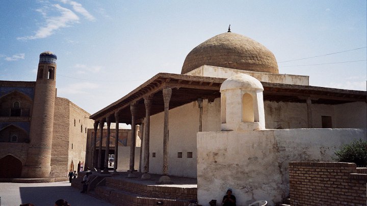 مسجدی که بخشی از تاریخ اسلام در ایران را روایت می‌کند