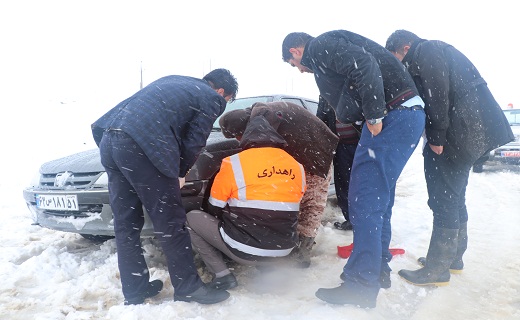 سفیران آرامش جاده ها آرامش ندارند/