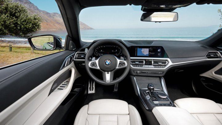 خودروی 2021 BMW 4 با سقف برزنتی